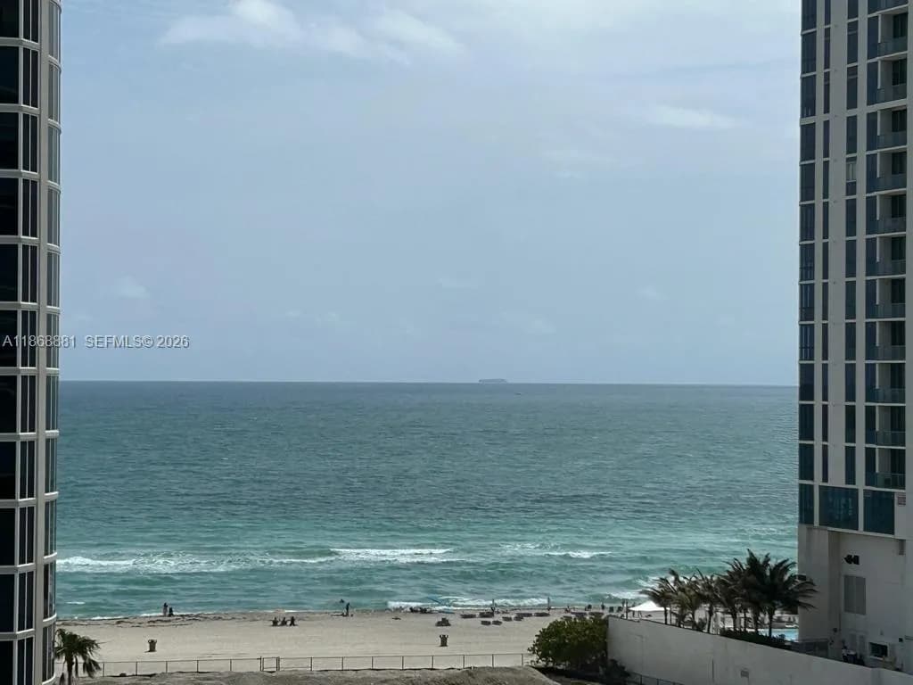 17550 Collins Ave # 804, Sunny Isles Beach FL 33160