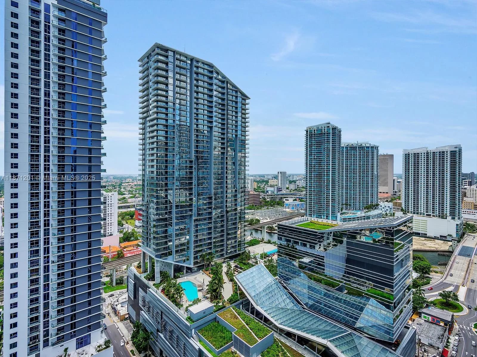2 bedroom 2 bath for sale at 801 S Miami Ave # 2310, Miami FL 33131