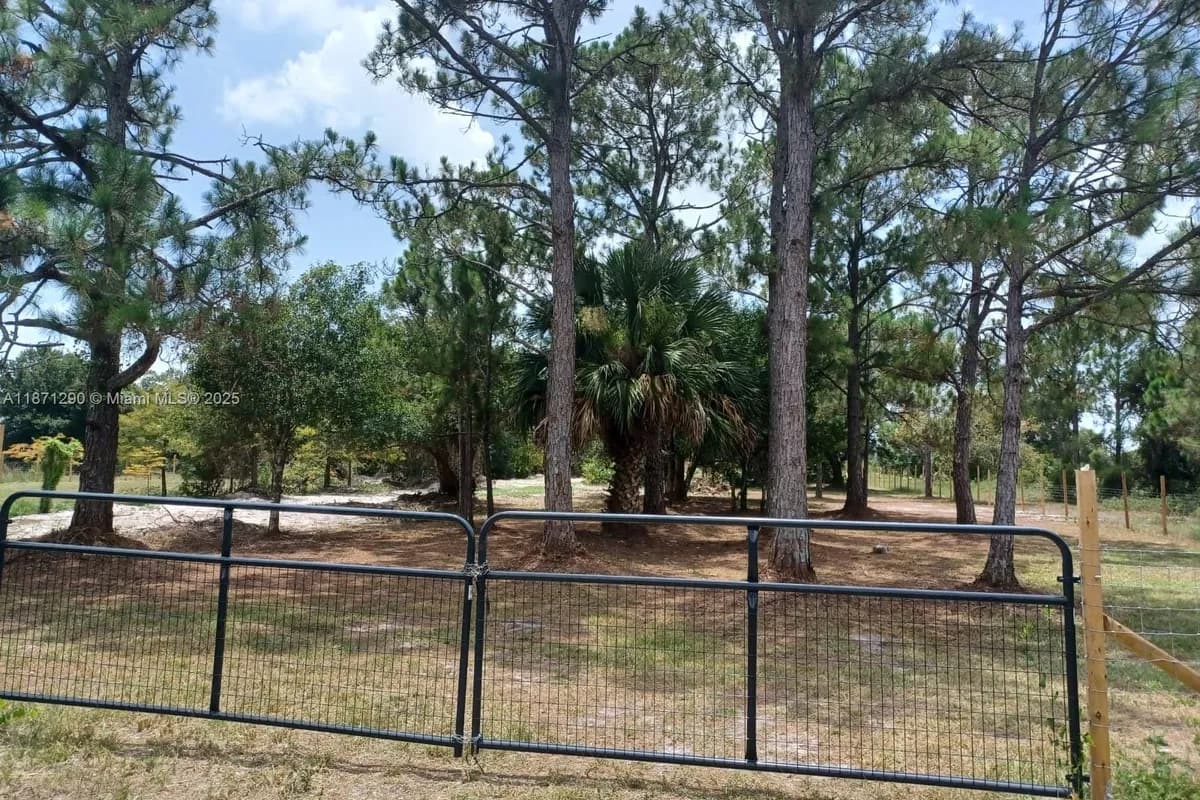 17010 NW 270th st, Okeechobee FL 34972