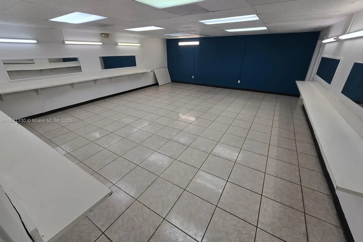 2501 N State Road 7, Margate FL 33063