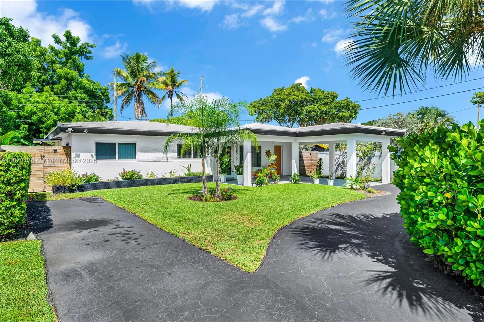 3083 NE 5th Ter, Wilton Manors FL 33334