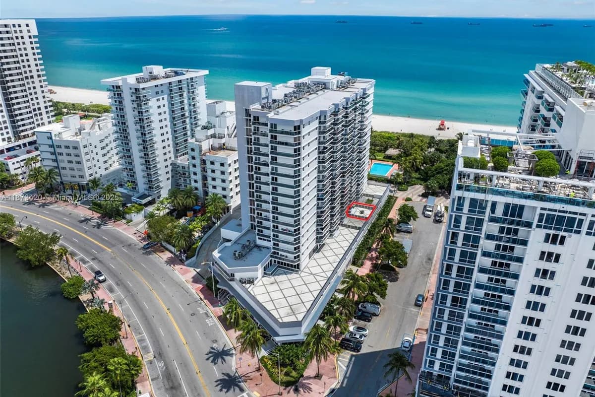2401 Collins Ave # 404, Miami Beach FL 33140