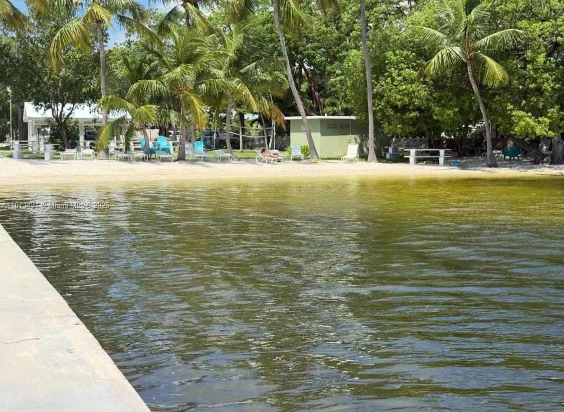 53 Bonefish Ave, Key Largo FL 33037