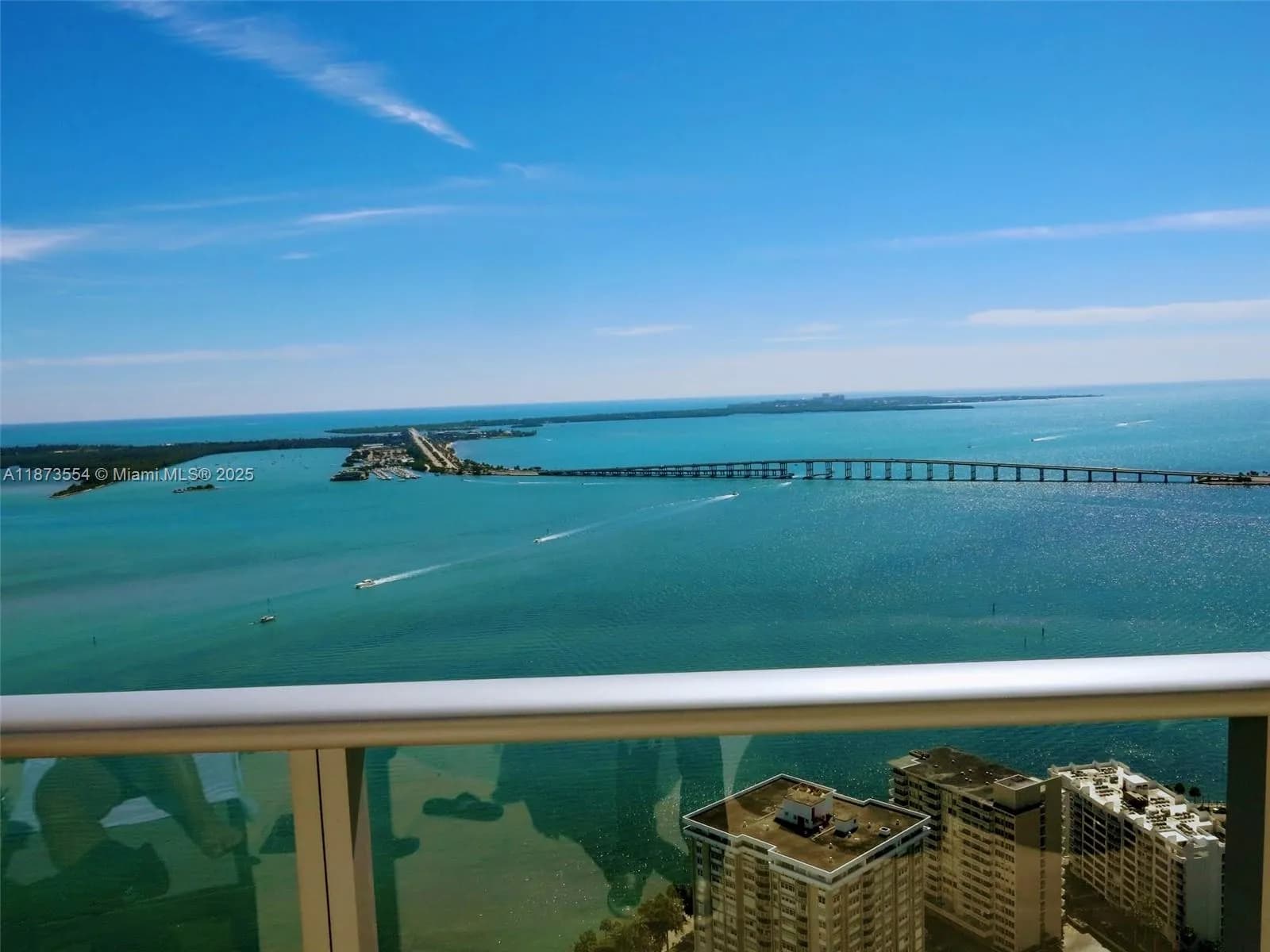 3 bedroom 2 bath Residential for sale at 1300 Brickell Bay Dr # 3506, Miami FL 33131