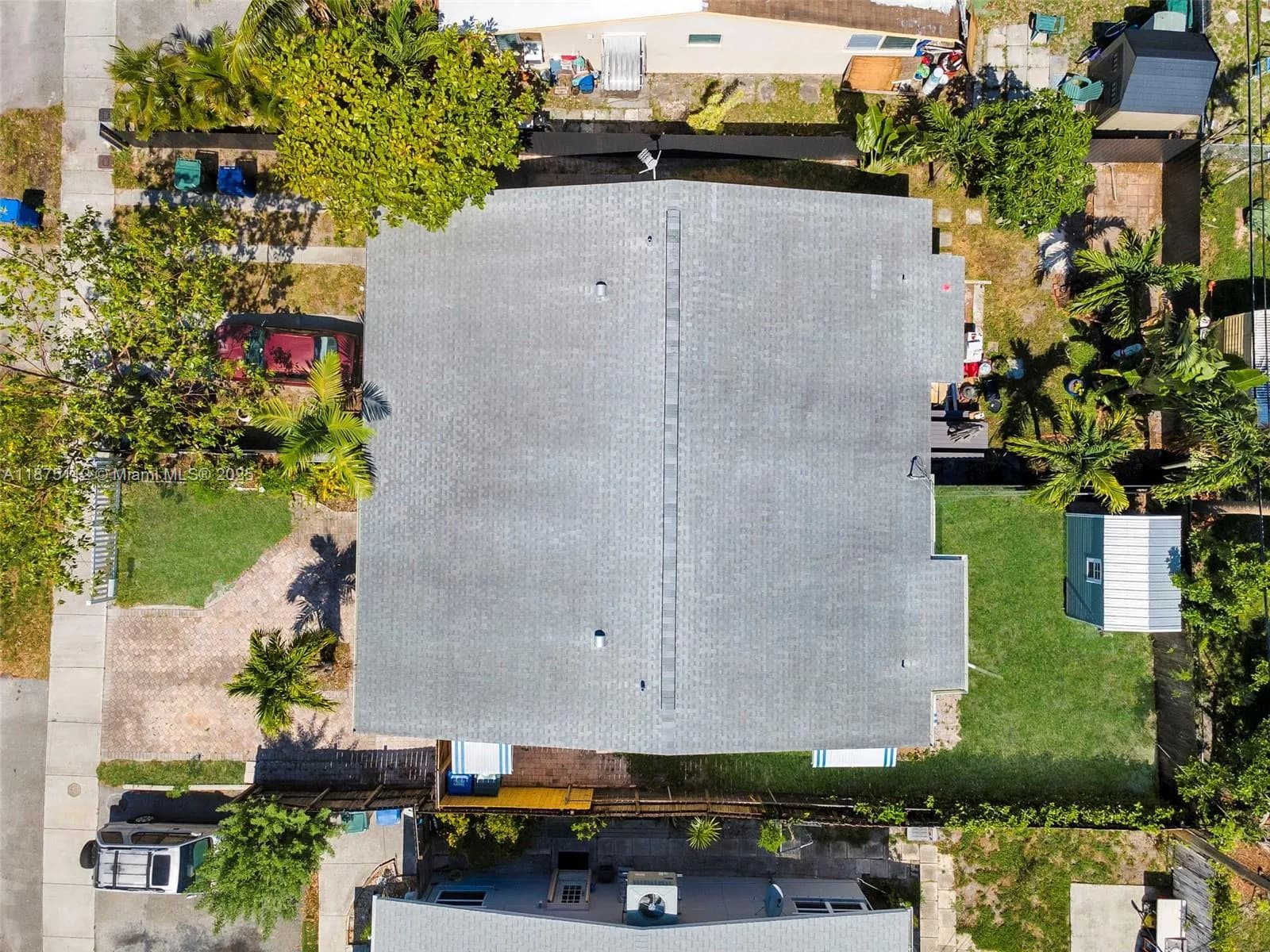 351 NE 57th Ct, Oakland Park FL 33334