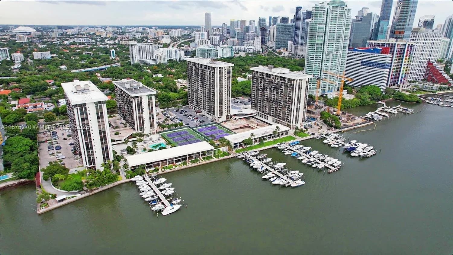 1 bedroom 1 bath for sale at 1901 Brickell Ave # B2205, Miami FL 33129