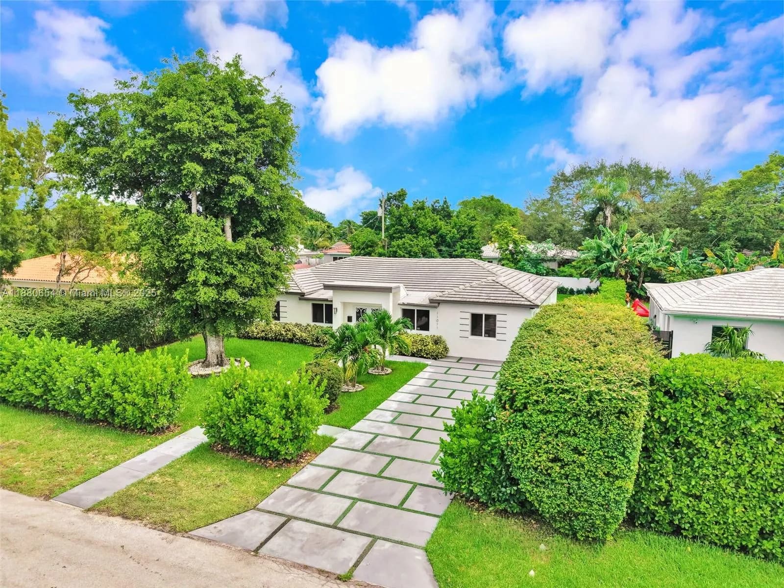 11011 NE 9th Ct, Biscayne Park FL 33161