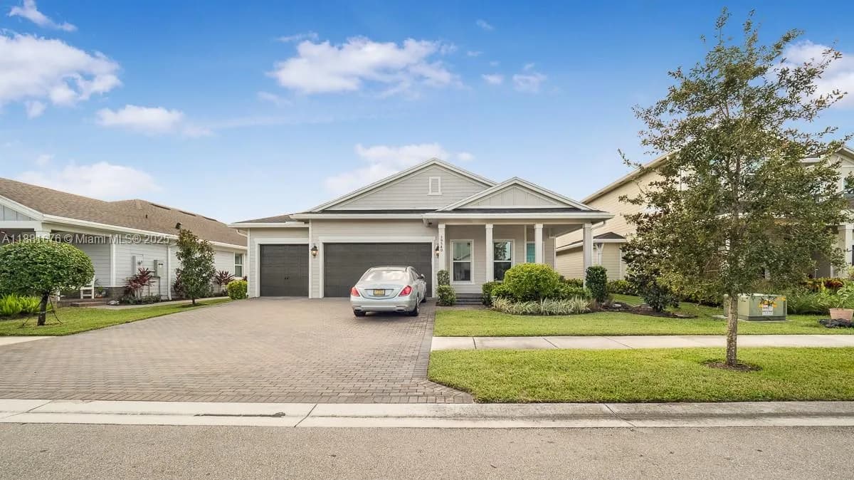 19540 Wheelbarrow Bnd, Loxahatchee FL 33470