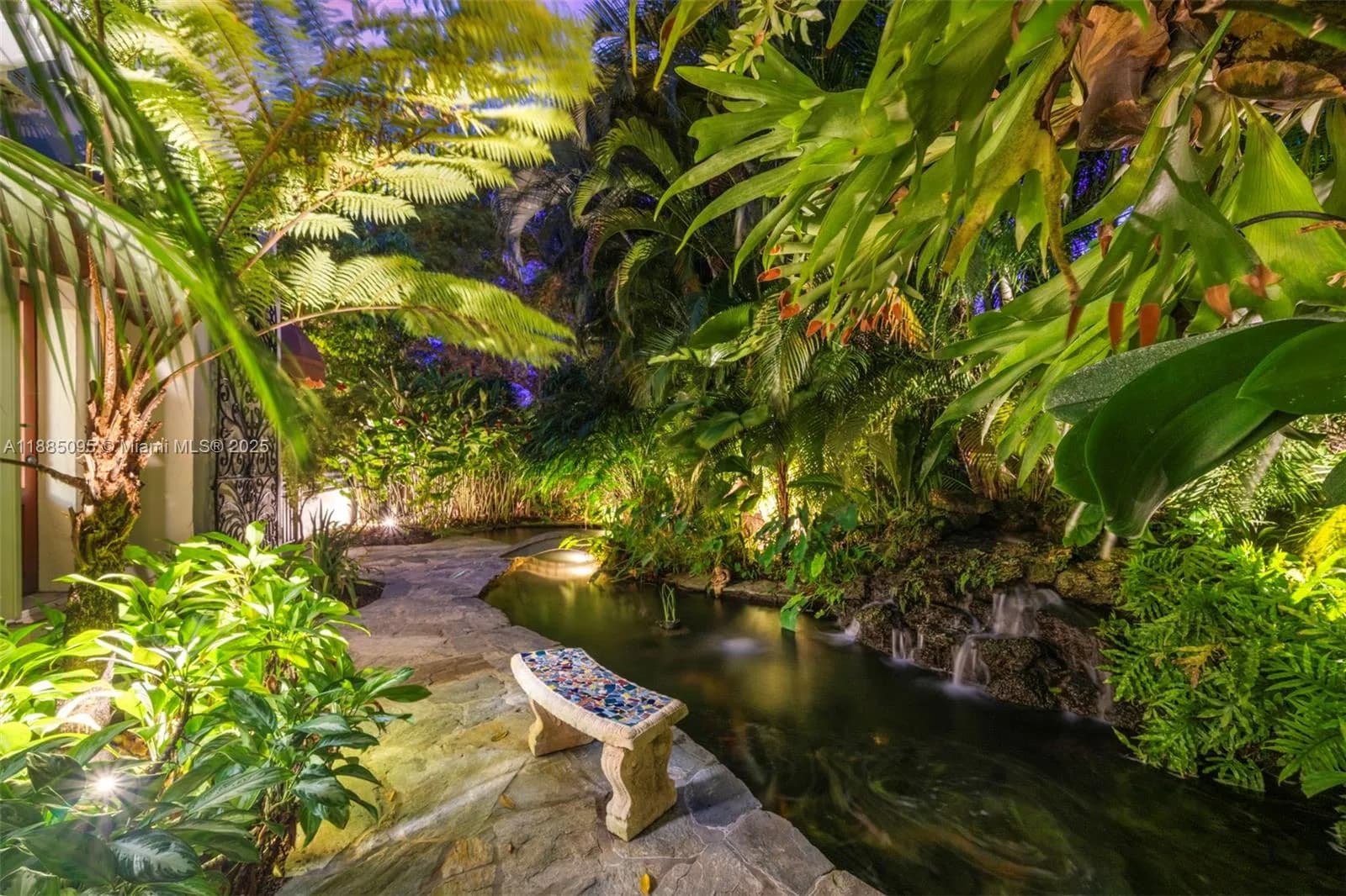 225 Alesio Ave, Coral Gables FL 33134