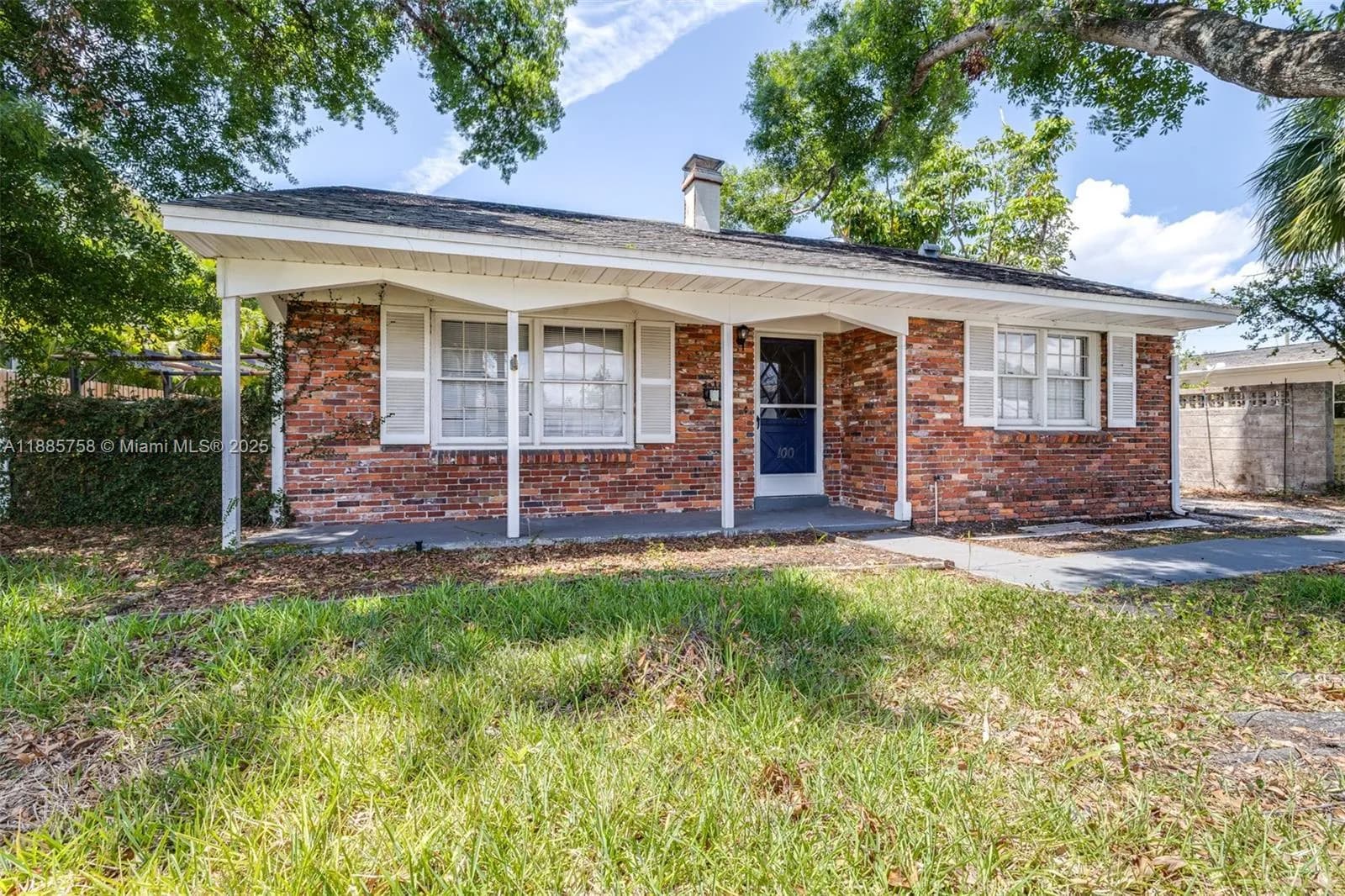 100 Huron Ave, Tampa FL 33606