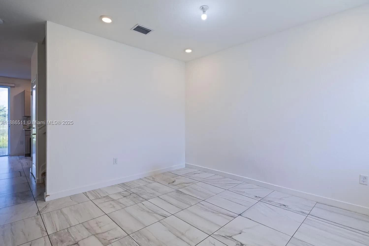 1014 SE 23rd Ave, Homestead FL 33035