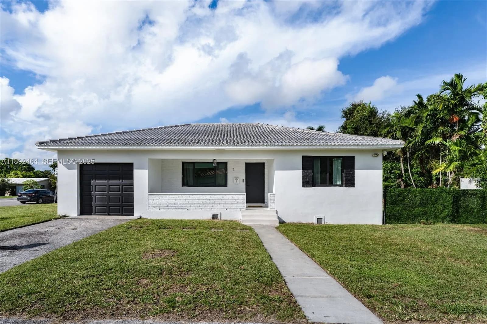 2 bedroom 2 bath for sale at 1 NE 86th St, El Portal FL 33138