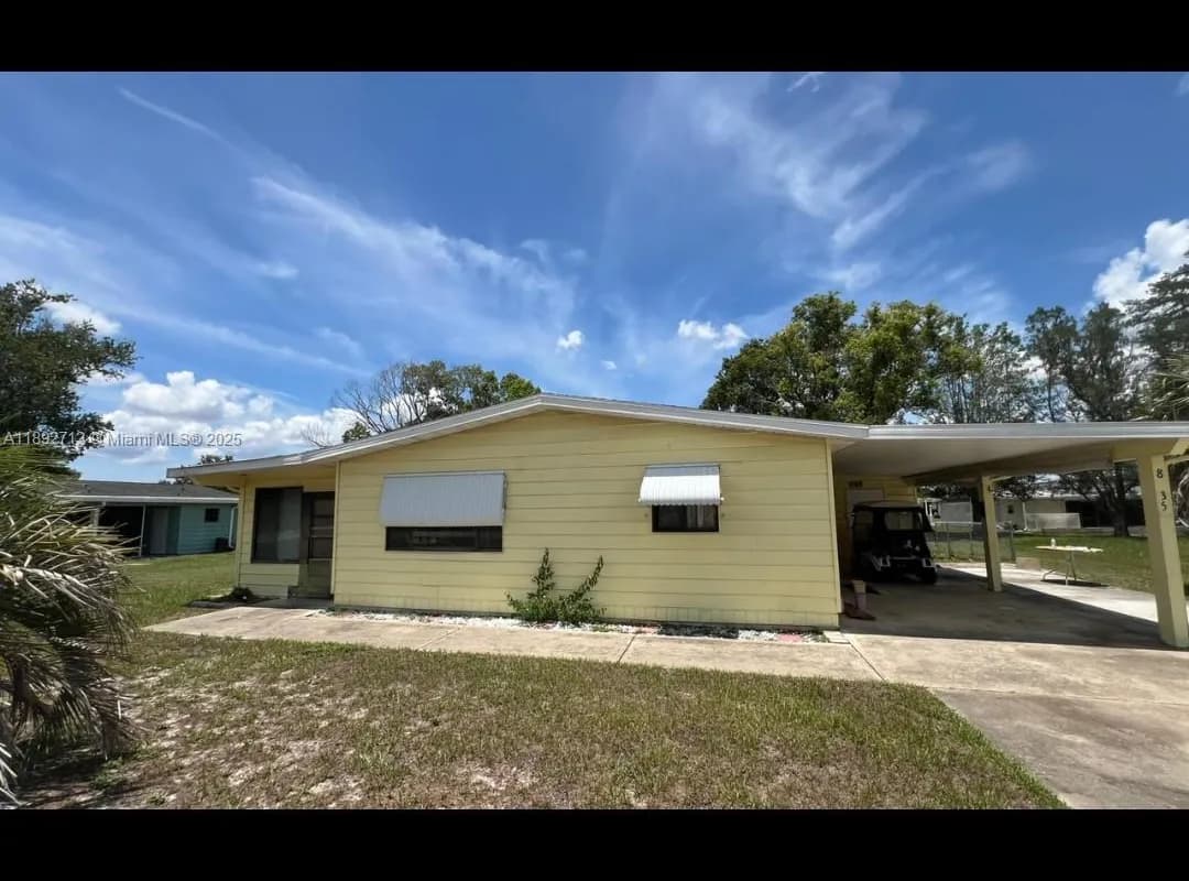 8935 SW 104th Place, Ocala FL 34481