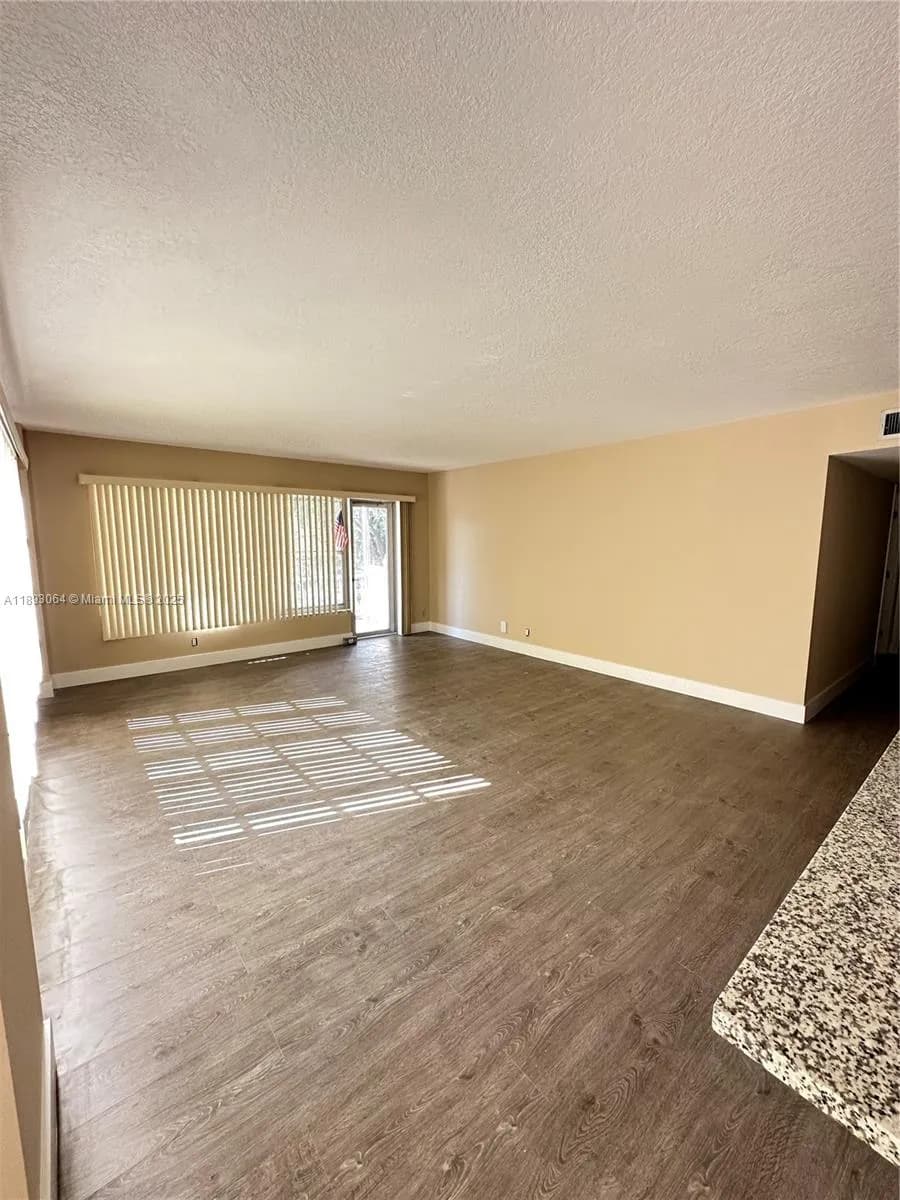 10777 W Sample Rd # 301, Coral Springs FL 33065