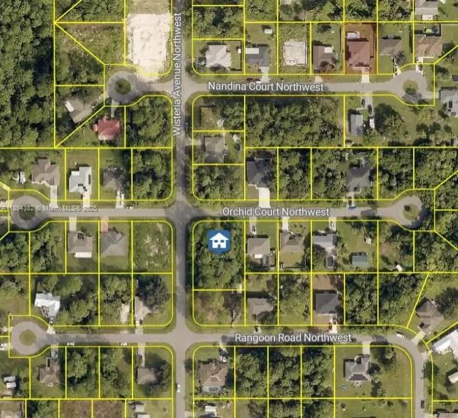 149 Wisteria Ave NW, Palm Bay FL 32907