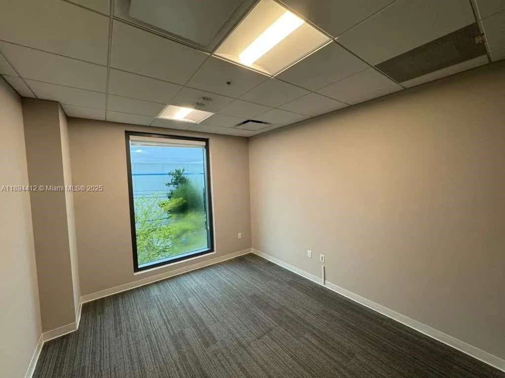 1695 NW 110th Ave # 221, Sweetwater FL 33172