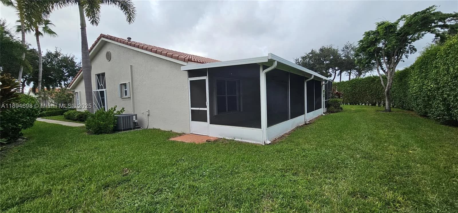 85 Sausalito Dr, Boynton Beach FL 33436