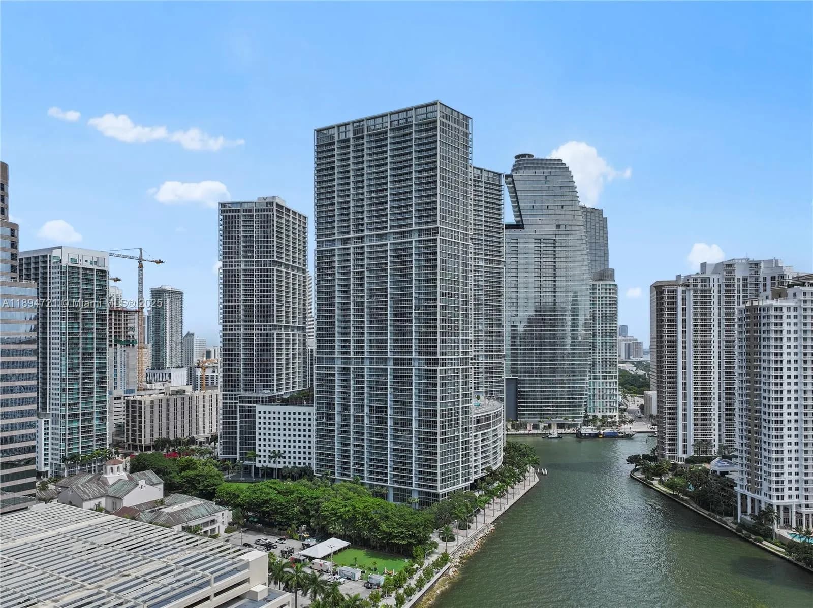 495 Brickell Ave # 3208, Miami FL 33131