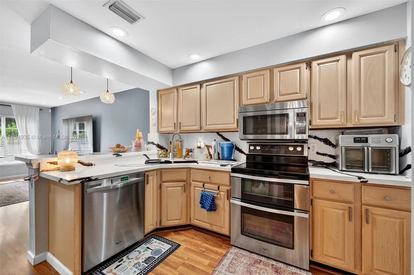11648 NW 19th Dr # 11648, Coral Springs FL 33071