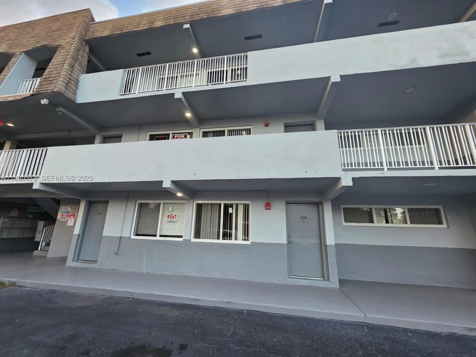 11005 SW 1st St # 207, Sweetwater FL 33174