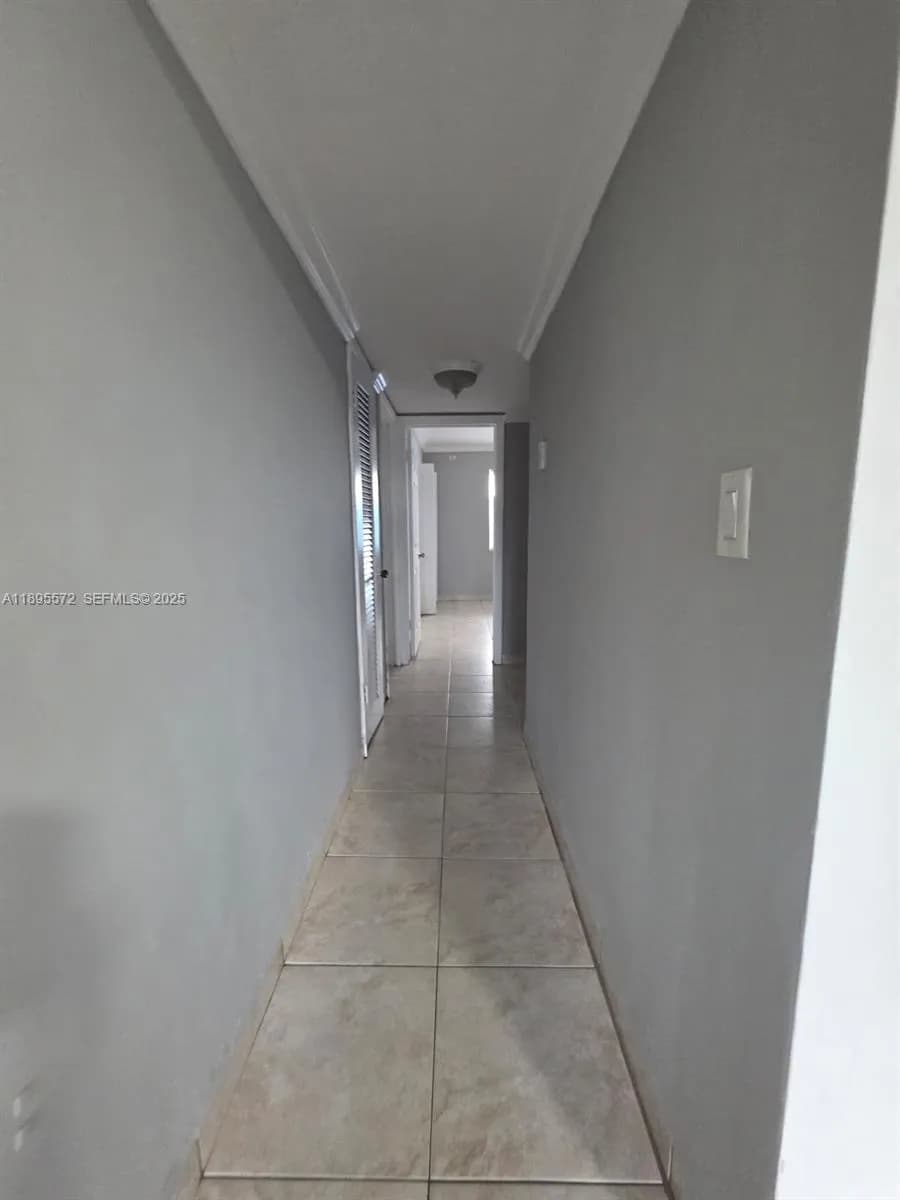 11005 SW 1st St # 207, Sweetwater FL 33174