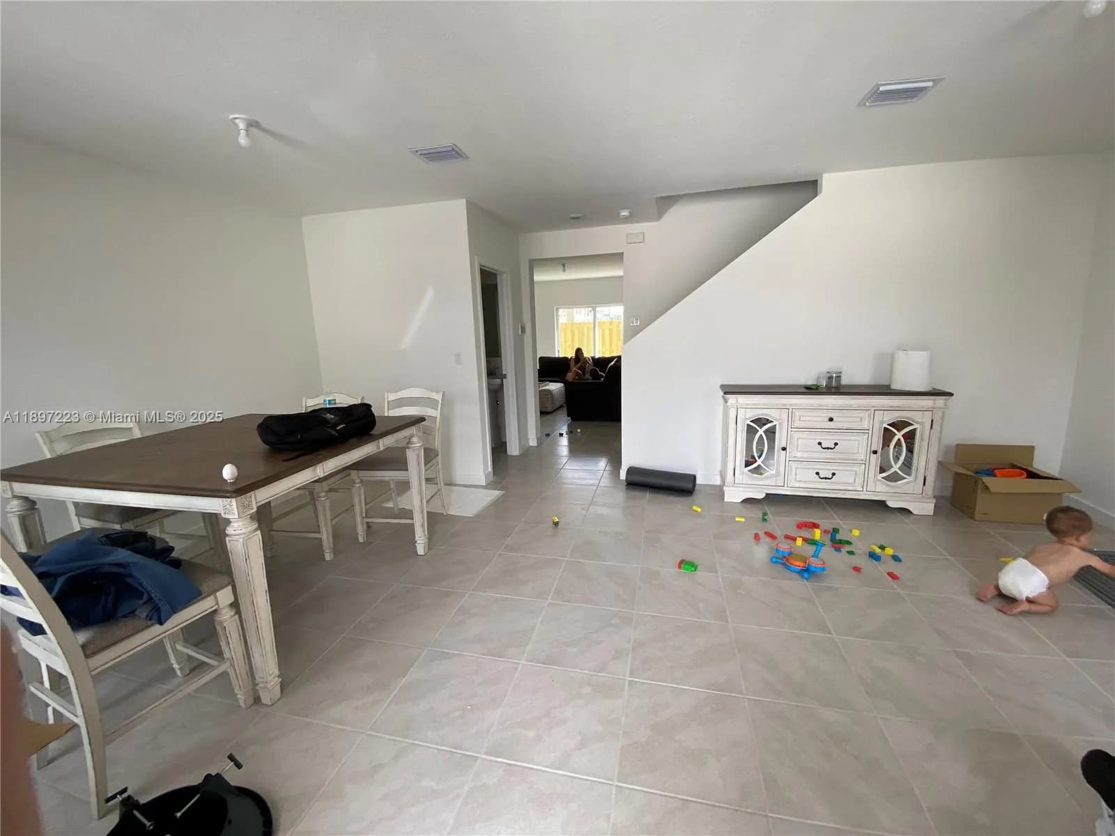 493 NE 5th Pl, Florida City FL 33034