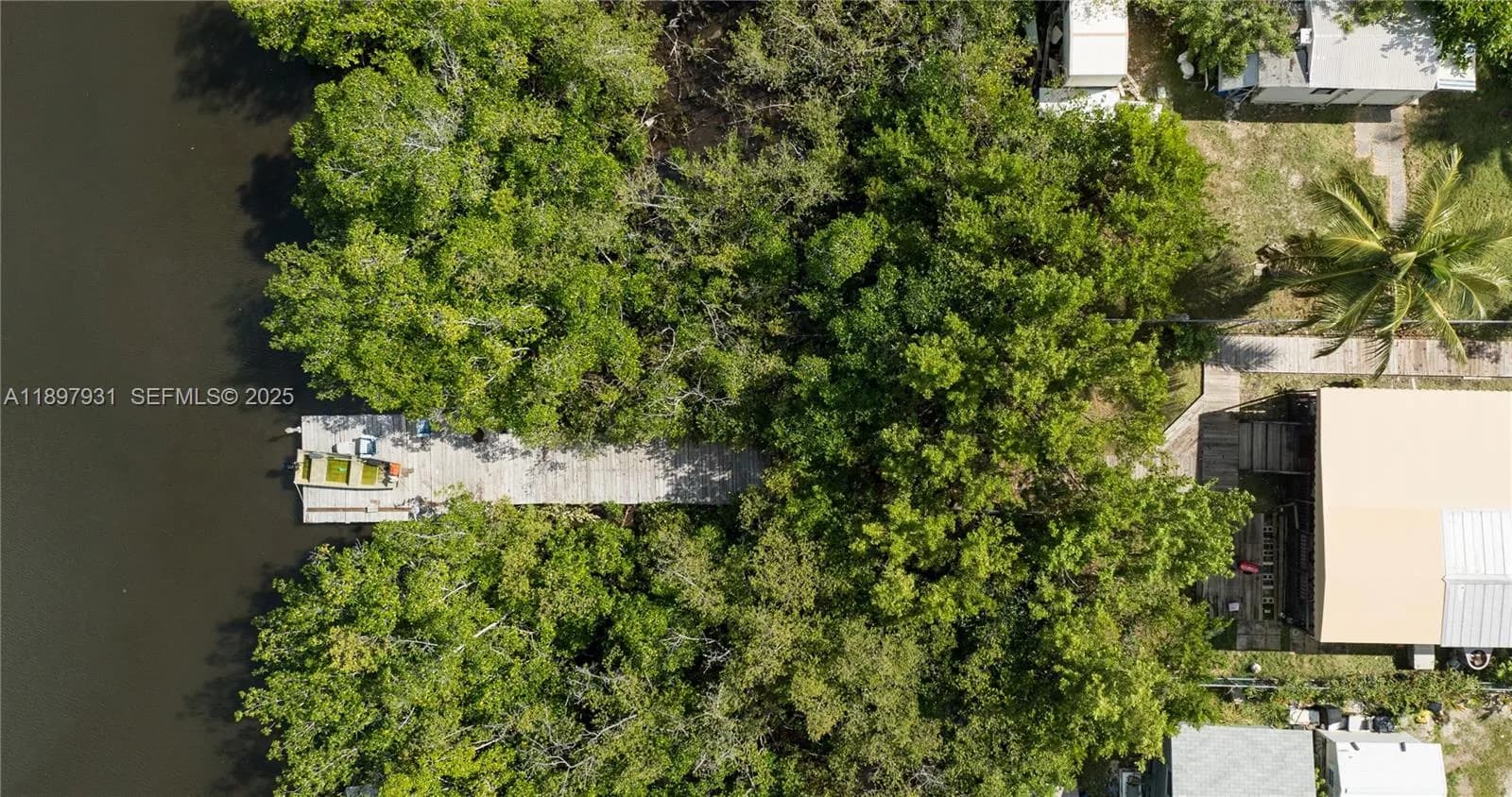 561 Gordon Cir, Key Largo FL 33037