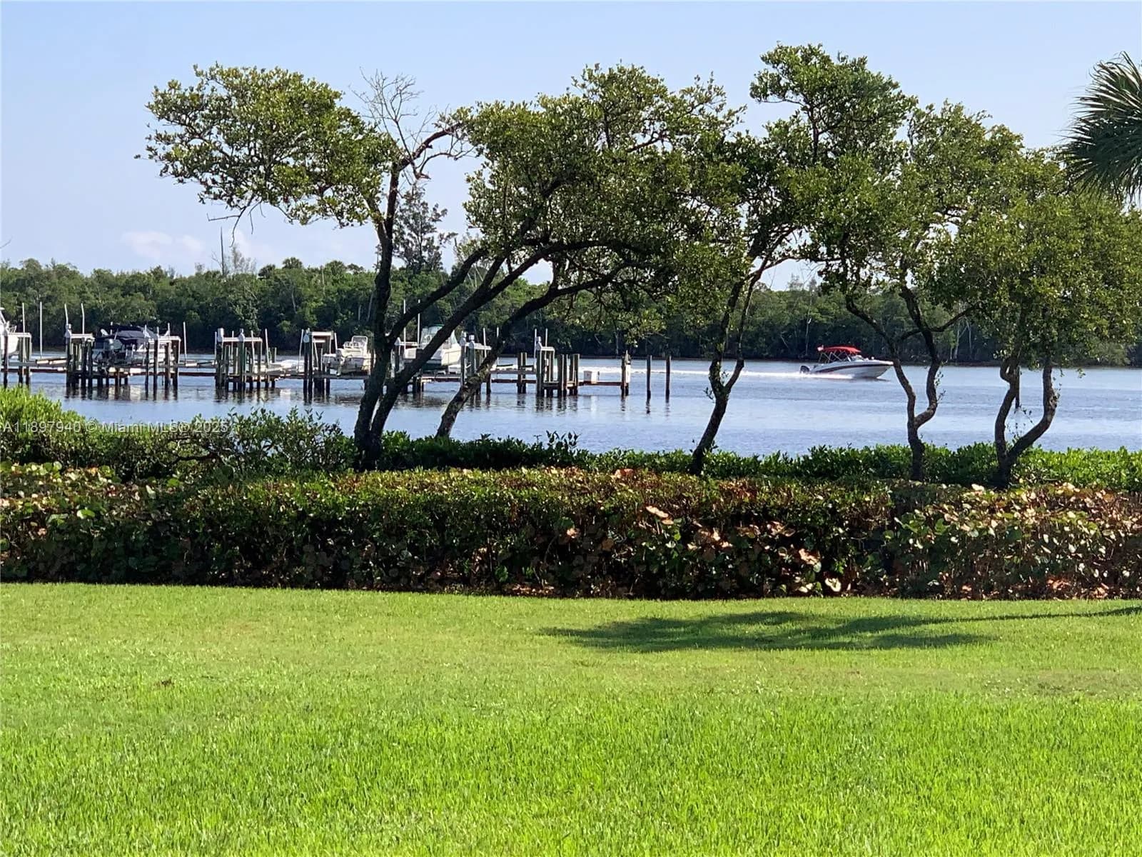 6062 SE Landing Way # 15, Stuart FL 34997