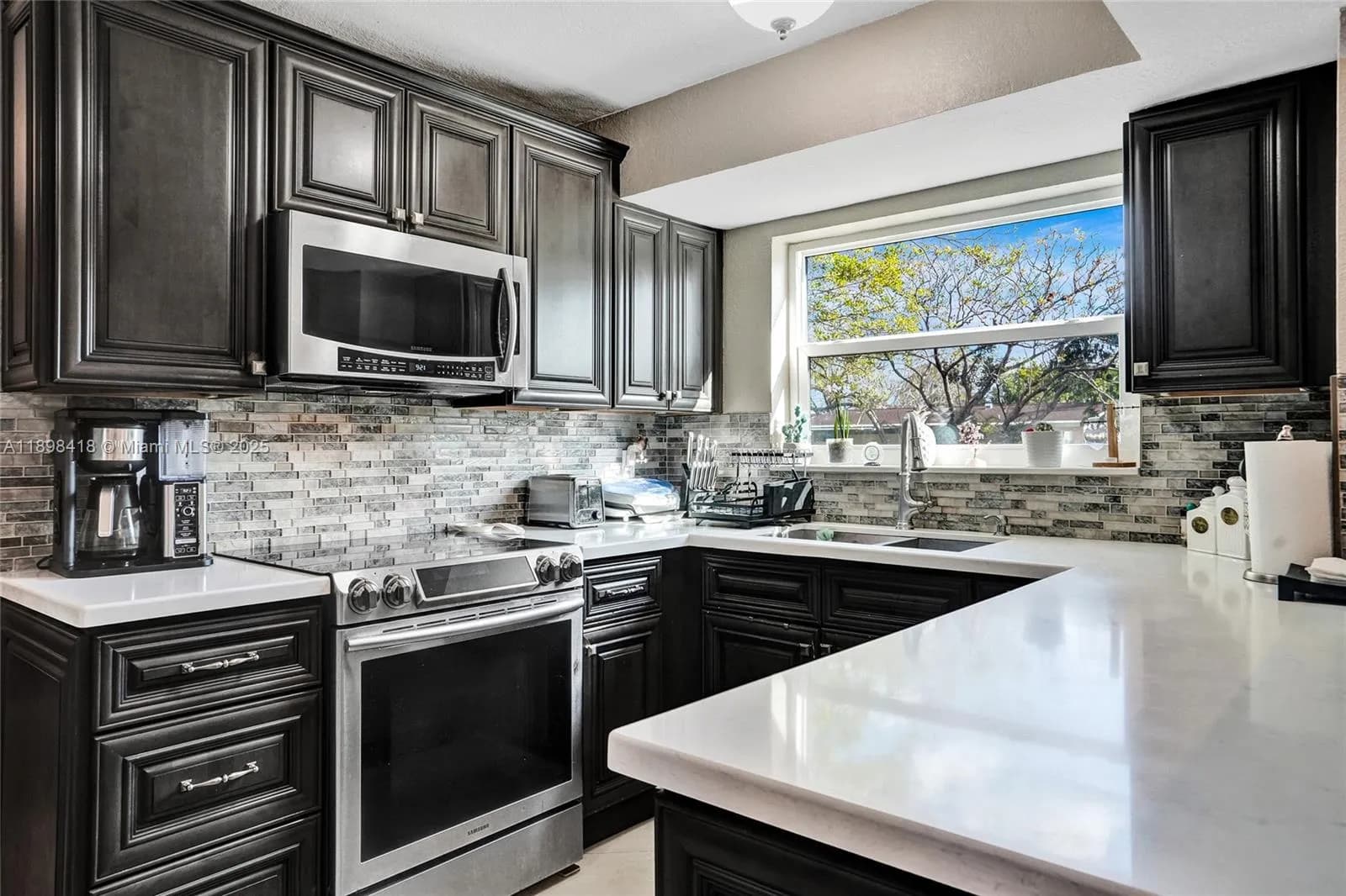 9440 SW 49th Pl, Cooper City FL 33328