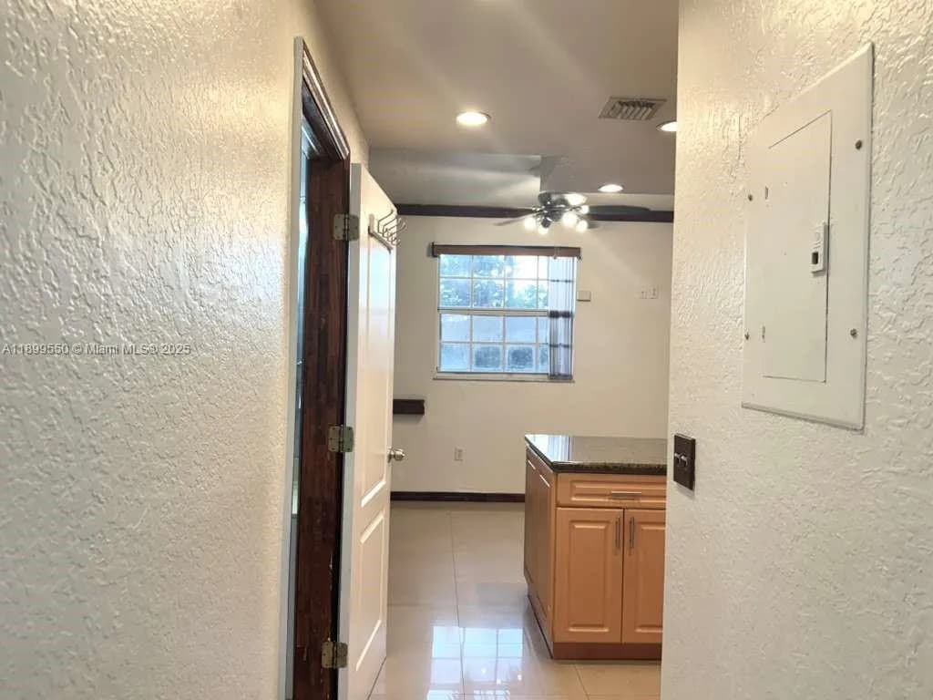 420 E 1st Ave # B204, Hialeah FL 33010