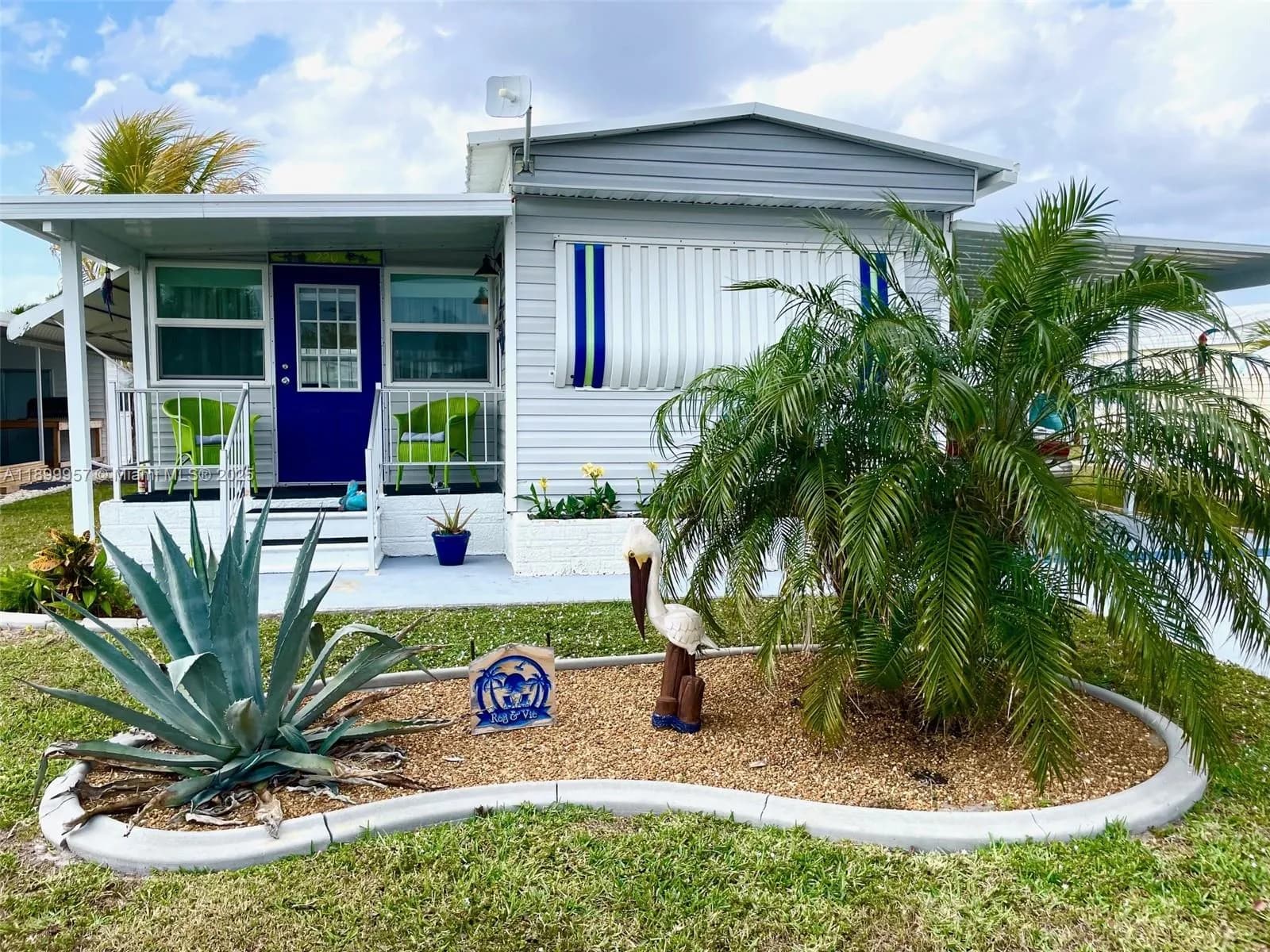 220 derwent blvd, Fort Myers FL 33908