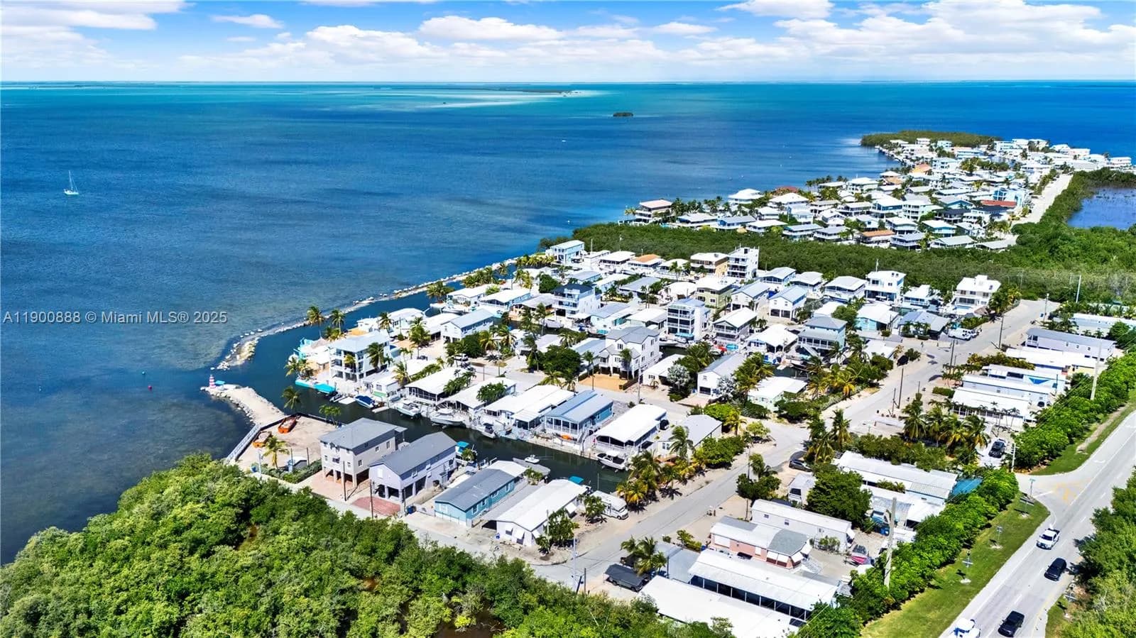 124 Valjean Ln, Tavernier FL 33070