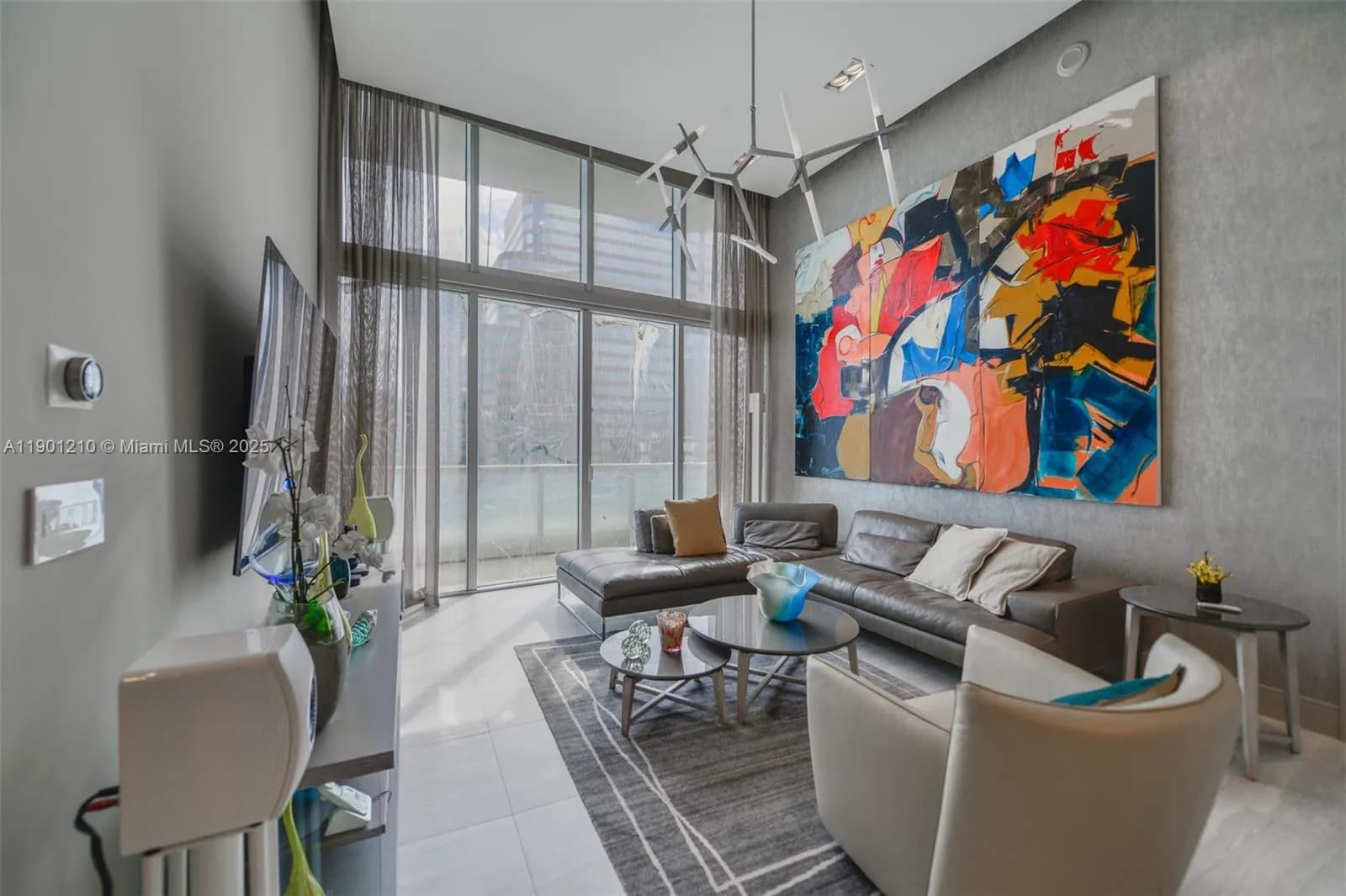 2 bedroom 2 bath for sale at 495 Brickell Ave # 2211, Miami FL 33131