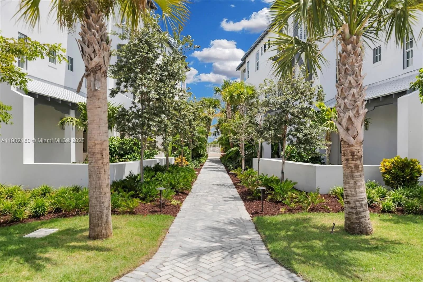 59720 Overseas Hwy #9, Marathon FL 33050