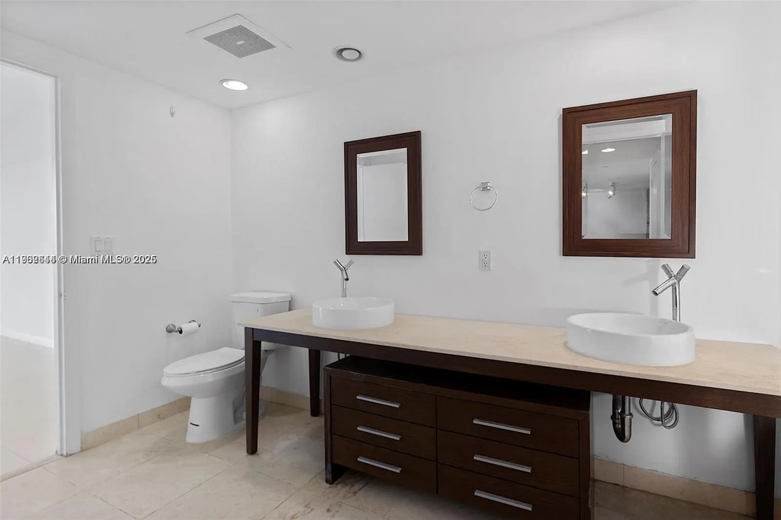 495 Brickell Ave # 5407, Miami FL 33131