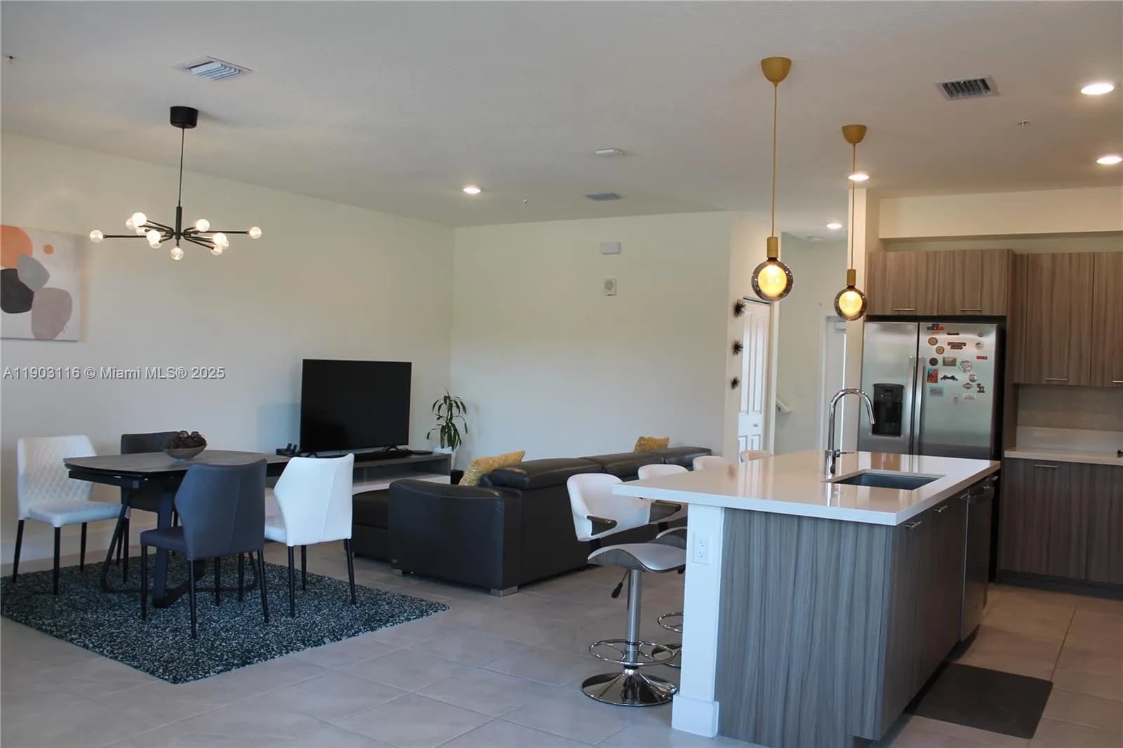 8265 NW 41 ST # 110, Doral FL 33166