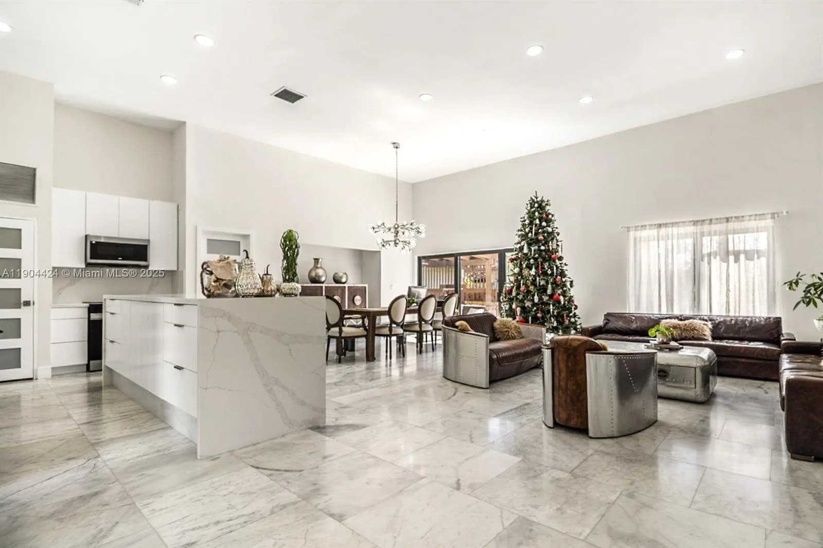 513 Leslie Dr # 513, Hallandale Beach FL 33009