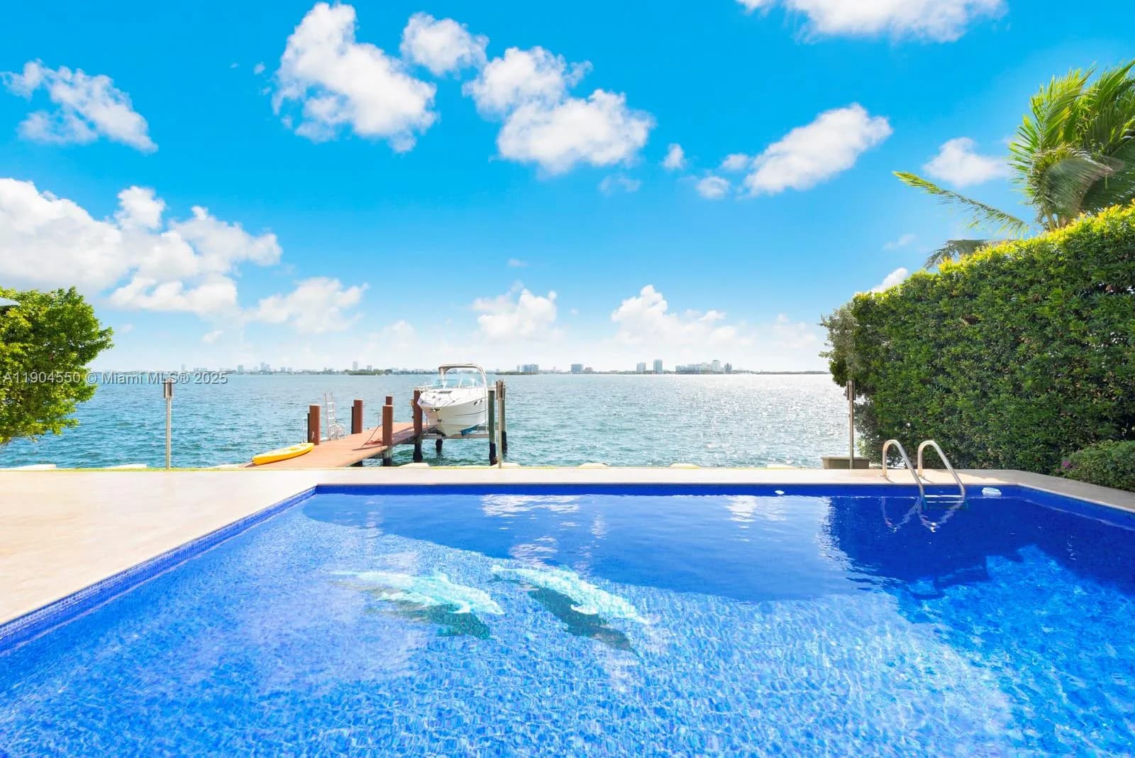 1500 NE 103rd St, Miami Shores FL 33138