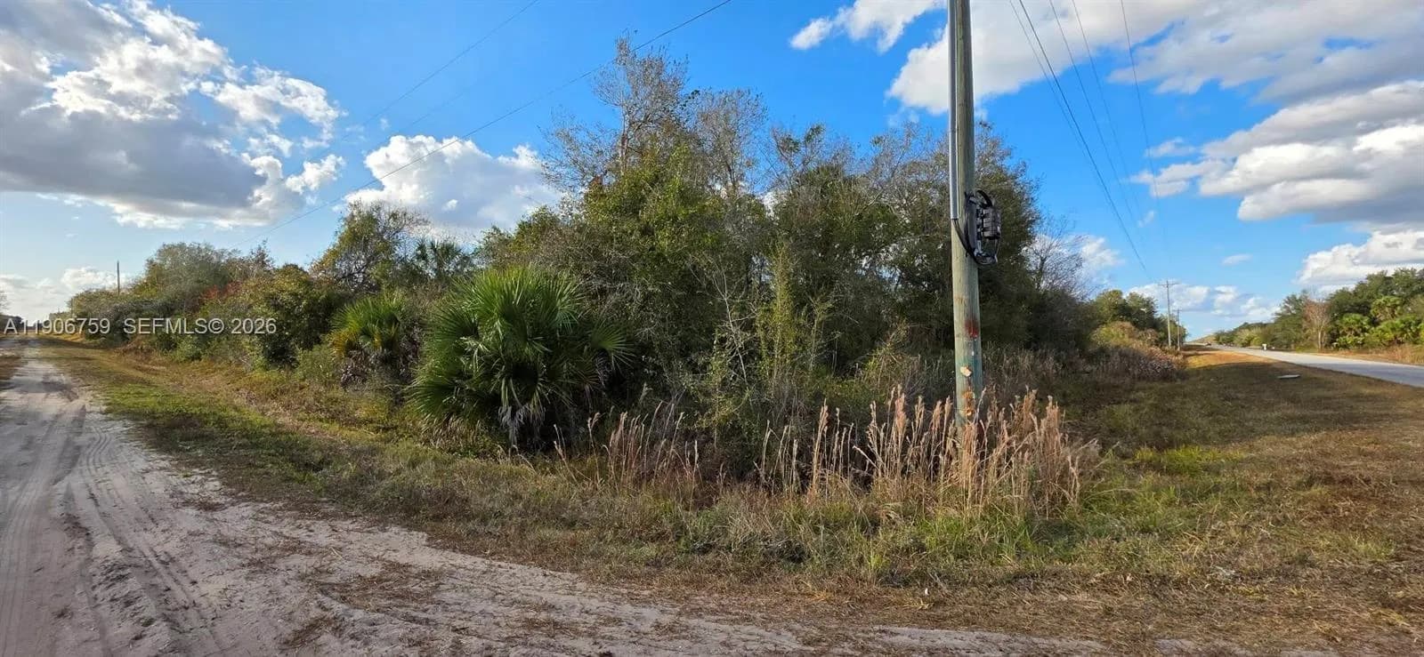 for sale at 19205 NW 276 st, Okeechobee FL 34972