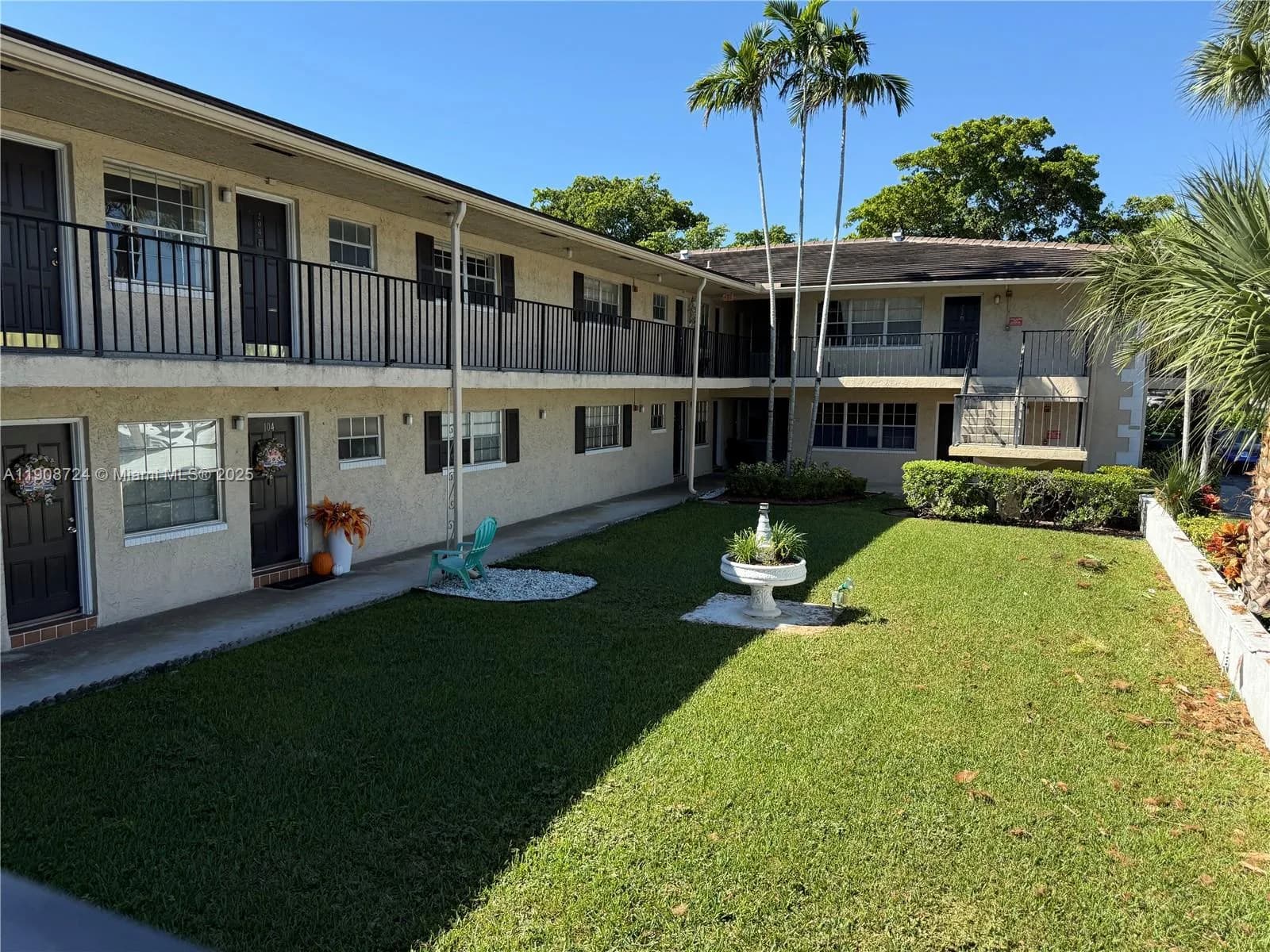 8900 W Sample Road # 204, Coral Springs FL 33065