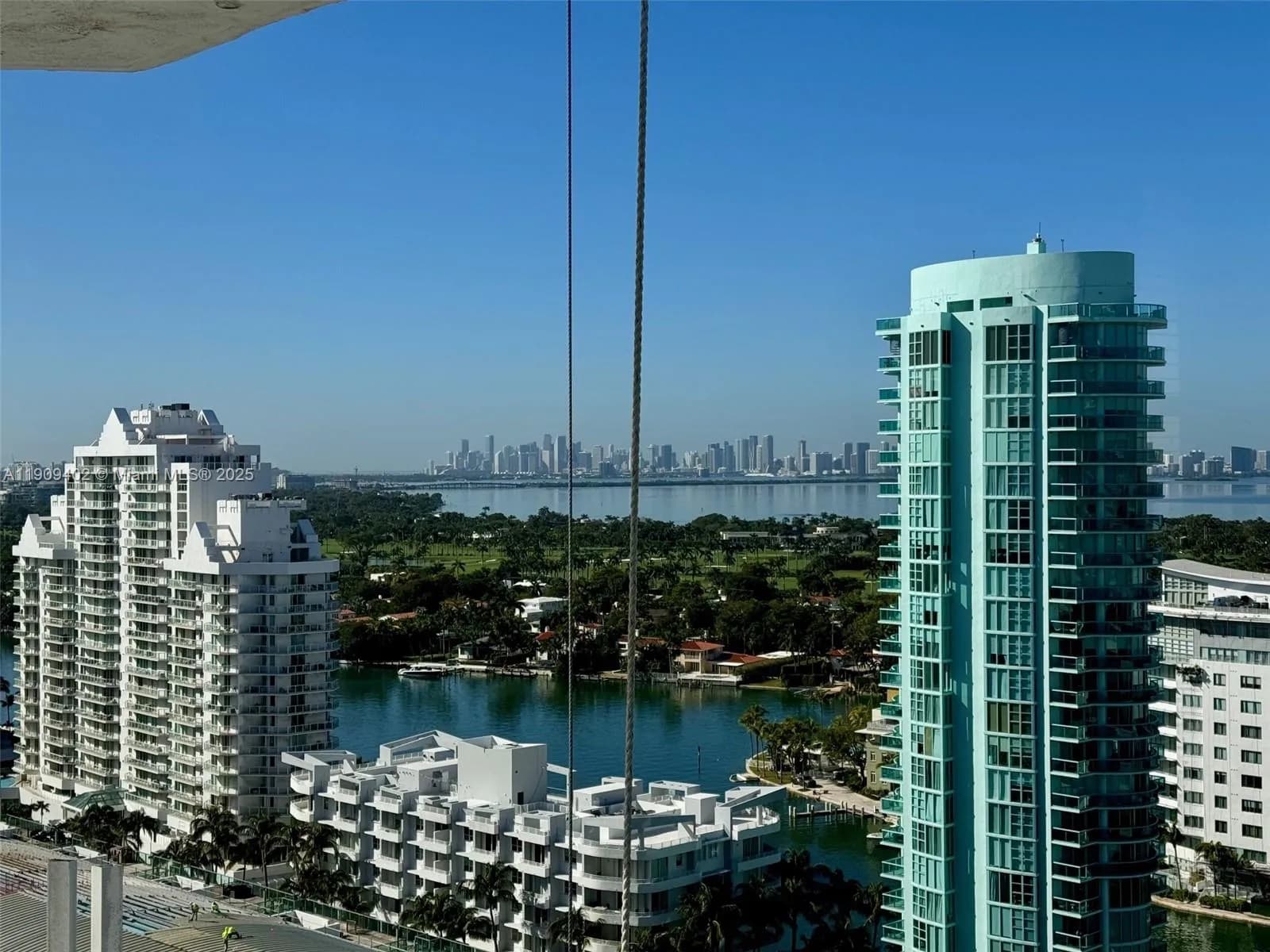 6061 Collins Ave # 23A, Miami Beach FL 33140