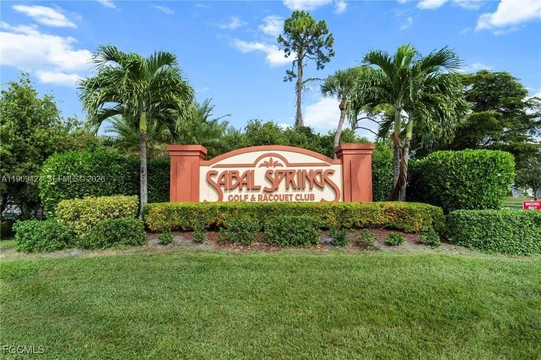 3662 Sabal Springs Blvd, Fort Myers FL 33917