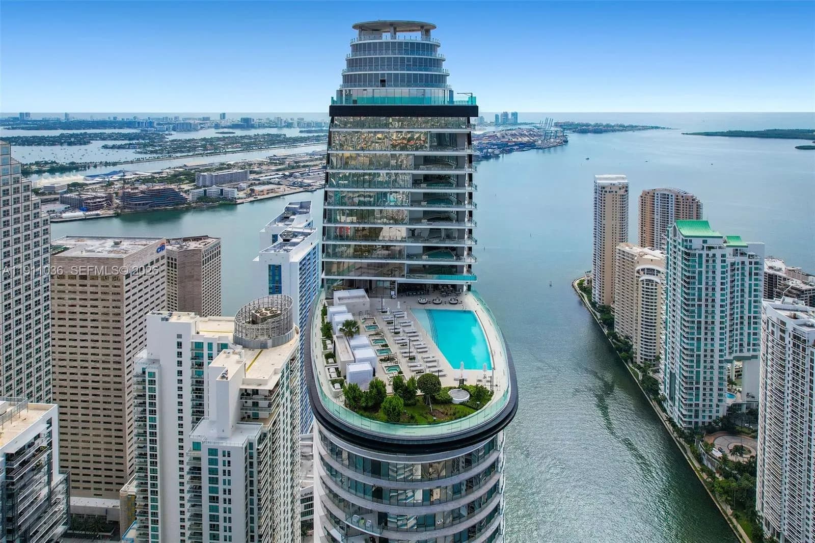 300 Biscayne Blvd Way # 3404, Miami FL 33131