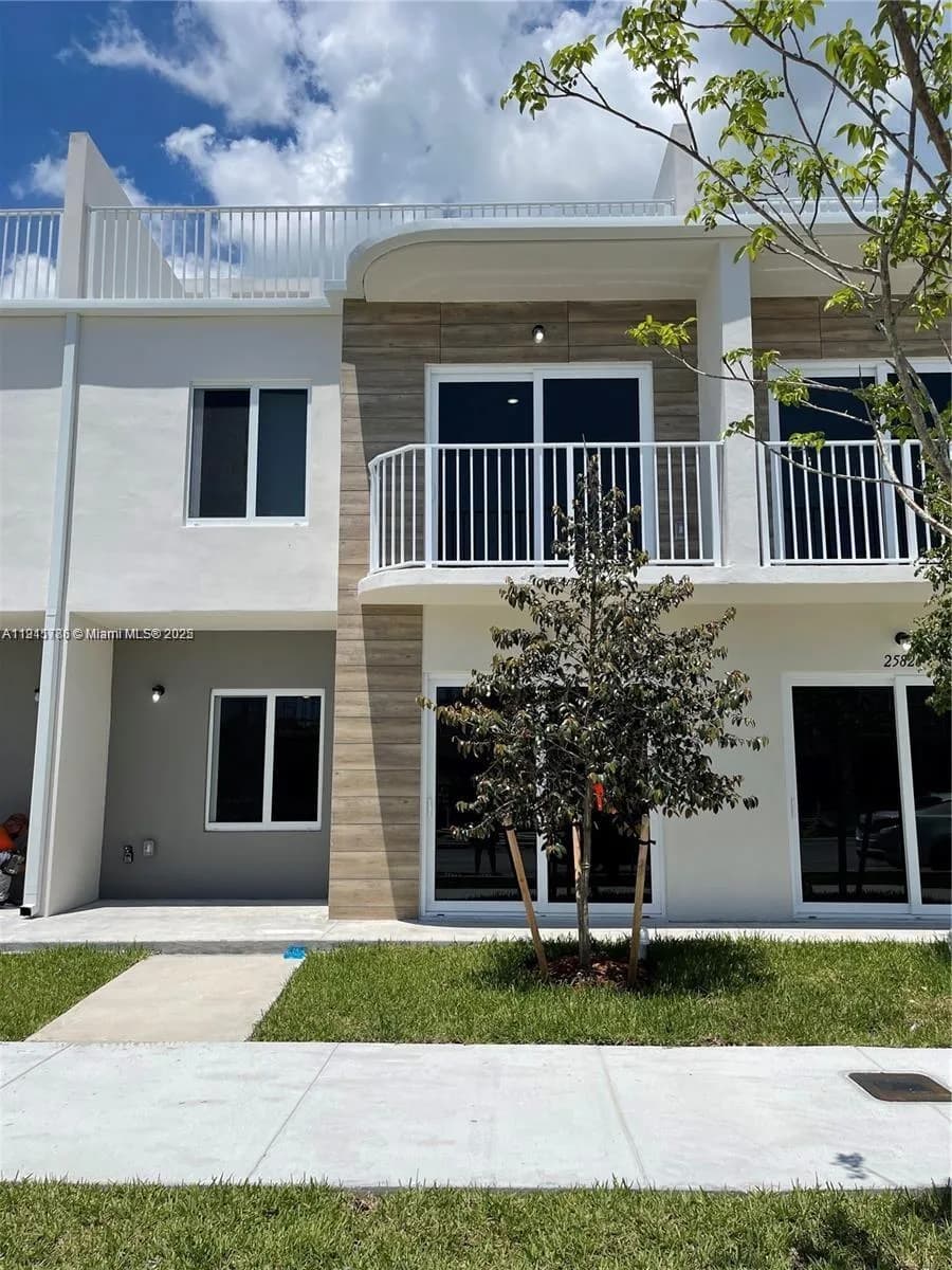 25851 SW 144th Ct, Naranja FL 33032