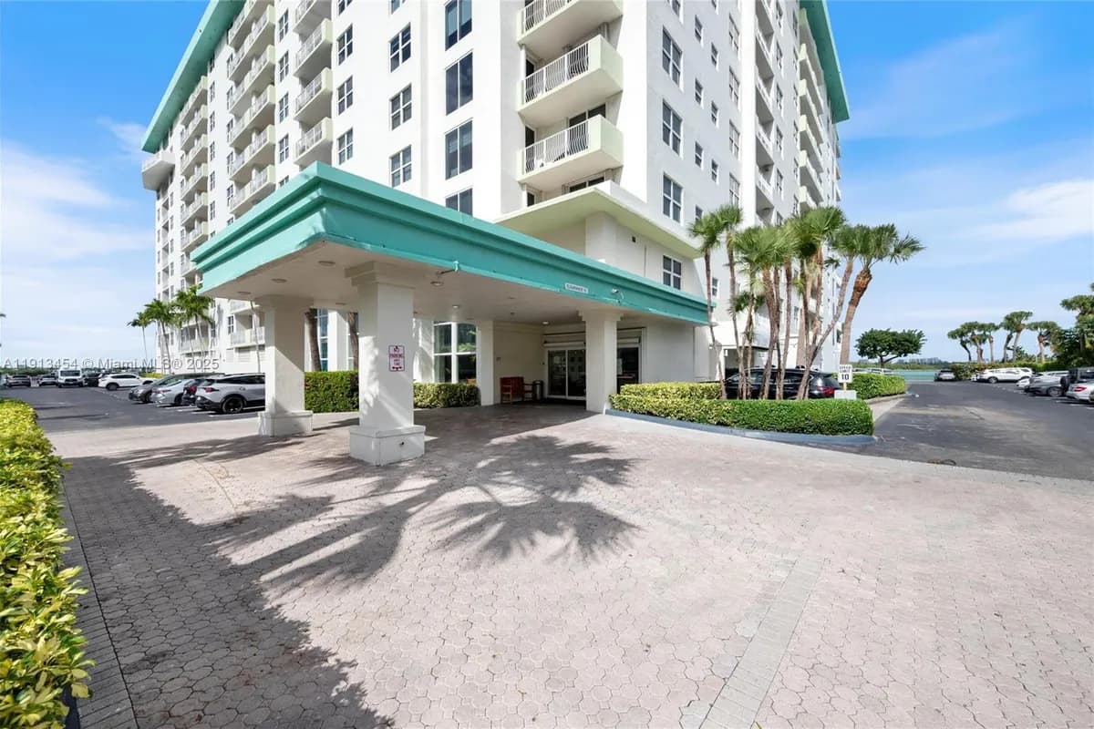 10350 W Bay Harbor Dr # 10K, Bay Harbor Islands FL 33154