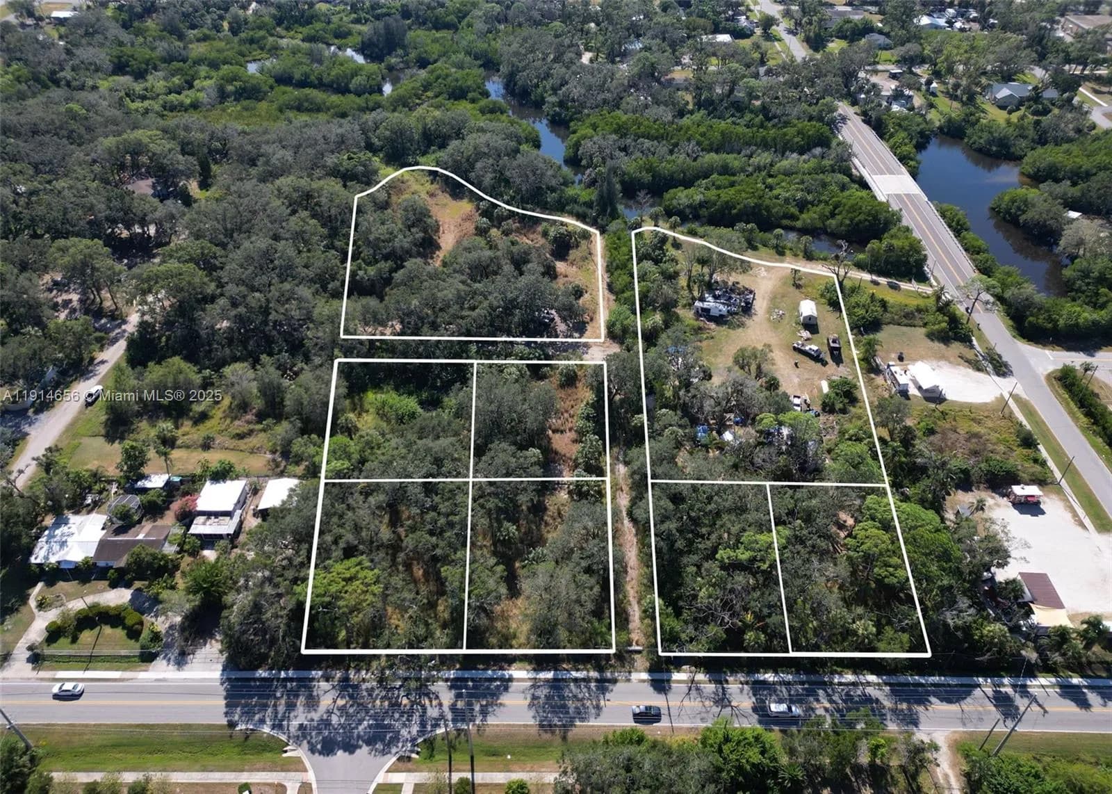 301 E Shell Point Road, Tampa FL 33570