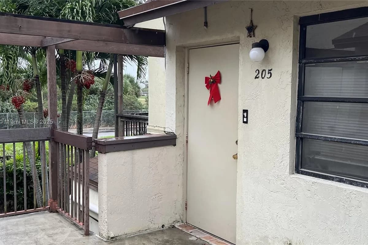 455 NW 210th St # 205, Miami Gardens FL 33169