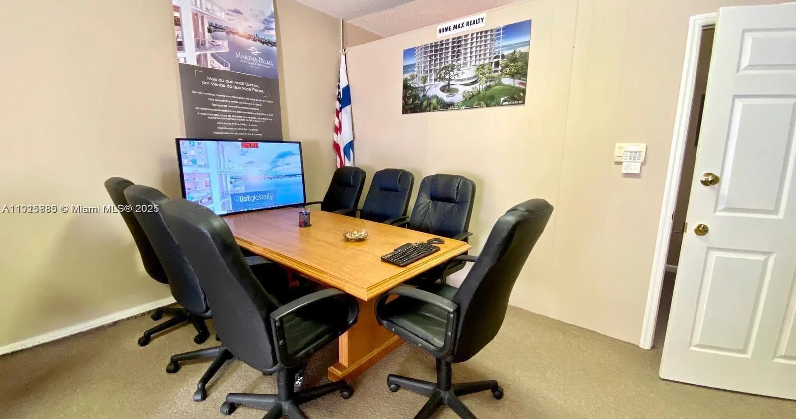 934 S Dixie, Lantana FL 33462