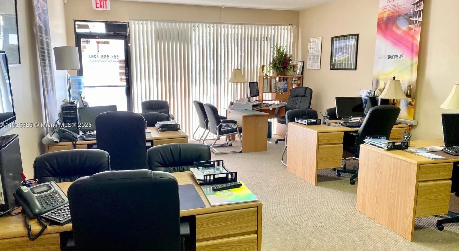 934 S Dixie, Lantana FL 33462