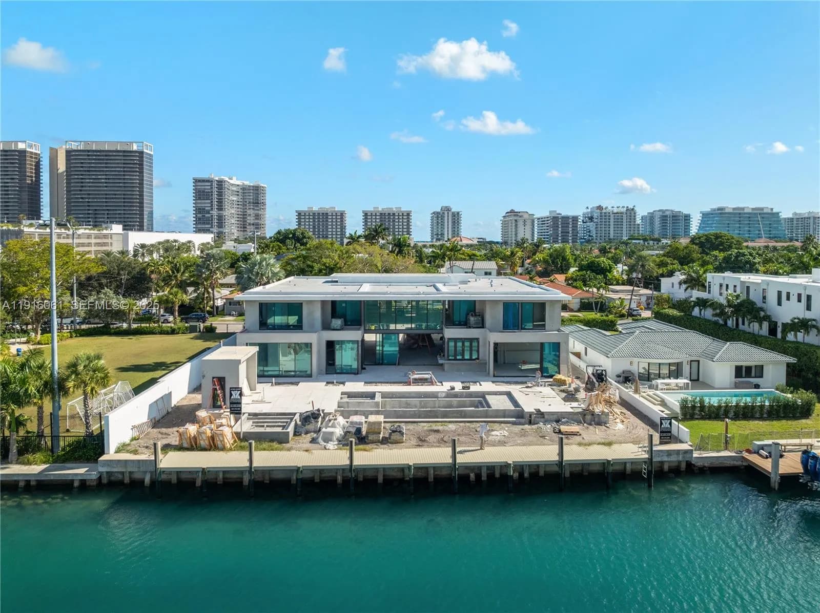 9540 Bay Dr, Surfside FL 33154